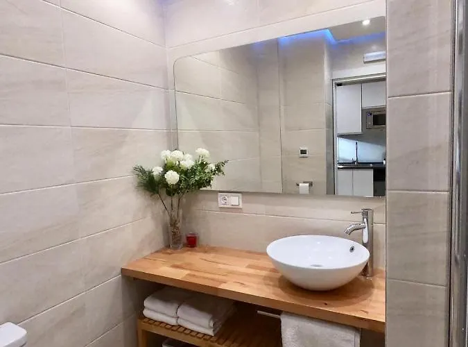 Gozamena زاروتز